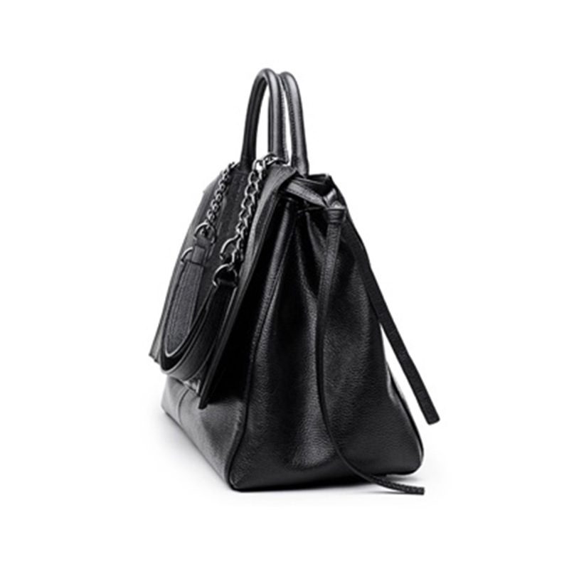 Elegant Tote Bag With Zipper,  - огляд і ціна Leatherwork Keychain